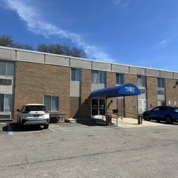 Mission Point Nursing & Physical Rehabilitation of Clawson - Back of the building