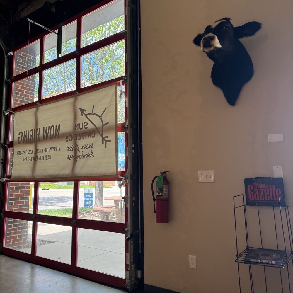 Sun Cattle - Inside, looks like may open garage doors at times - Burgers Near Me - Oklahoma City, Oklahoma Sun Cattle - Inside, looks like may open garage doors at times - Burgers Near Me - Oklahoma City, Oklahoma