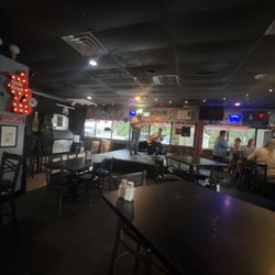 Zois Harbor Lights Restaurant