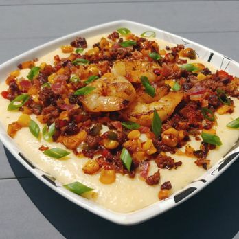 Curtis's Custom Cuisine - Shrimp and grits - Caterers Near Me Curtis's Custom Cuisine - Shrimp and grits - Caterers Near Me
