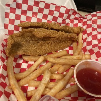 The Catch - This is was good but Ive never eaten catfish where they dont serve with fresh lemon. I guess its by request only. Puzzling??? - Seafood Near Me - Lubbock, Texas