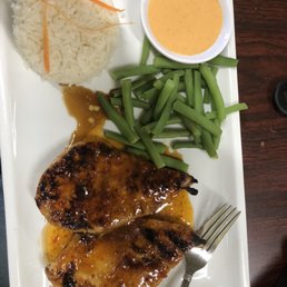 chicken, rice, and green beans