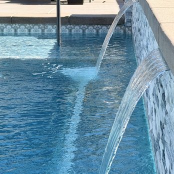 Endless Summer Pools and Design - Water feature - Pool & Hot Tub Service Near Me Endless Summer Pools and Design - Water feature - Pool & Hot Tub Service Near Me