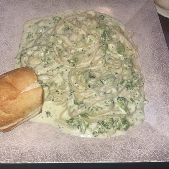 Roma Family Restaurant - Fettuccine Alfredo - Italian Near Me - Richlands, Virginia Roma Family Restaurant - Fettuccine Alfredo - Italian Near Me - Richlands, Virginia