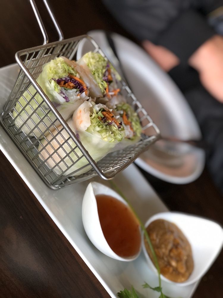 BANANA BLOSSOM THAI CUISINE 208 Photos & 212 Reviews 430 E Saint Blvd, St. UT