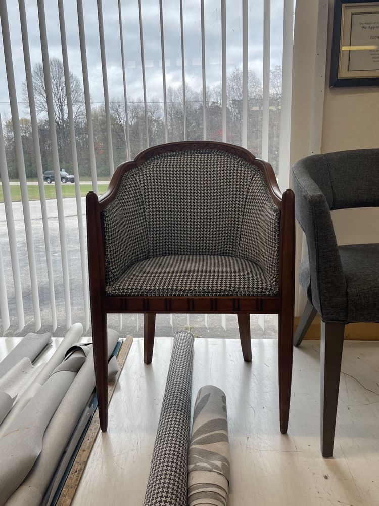 Aristocrat upholstery - upholstery in Clinton, TN