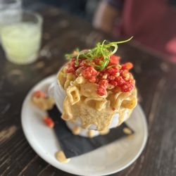 The Attic - Mac & Cheetos