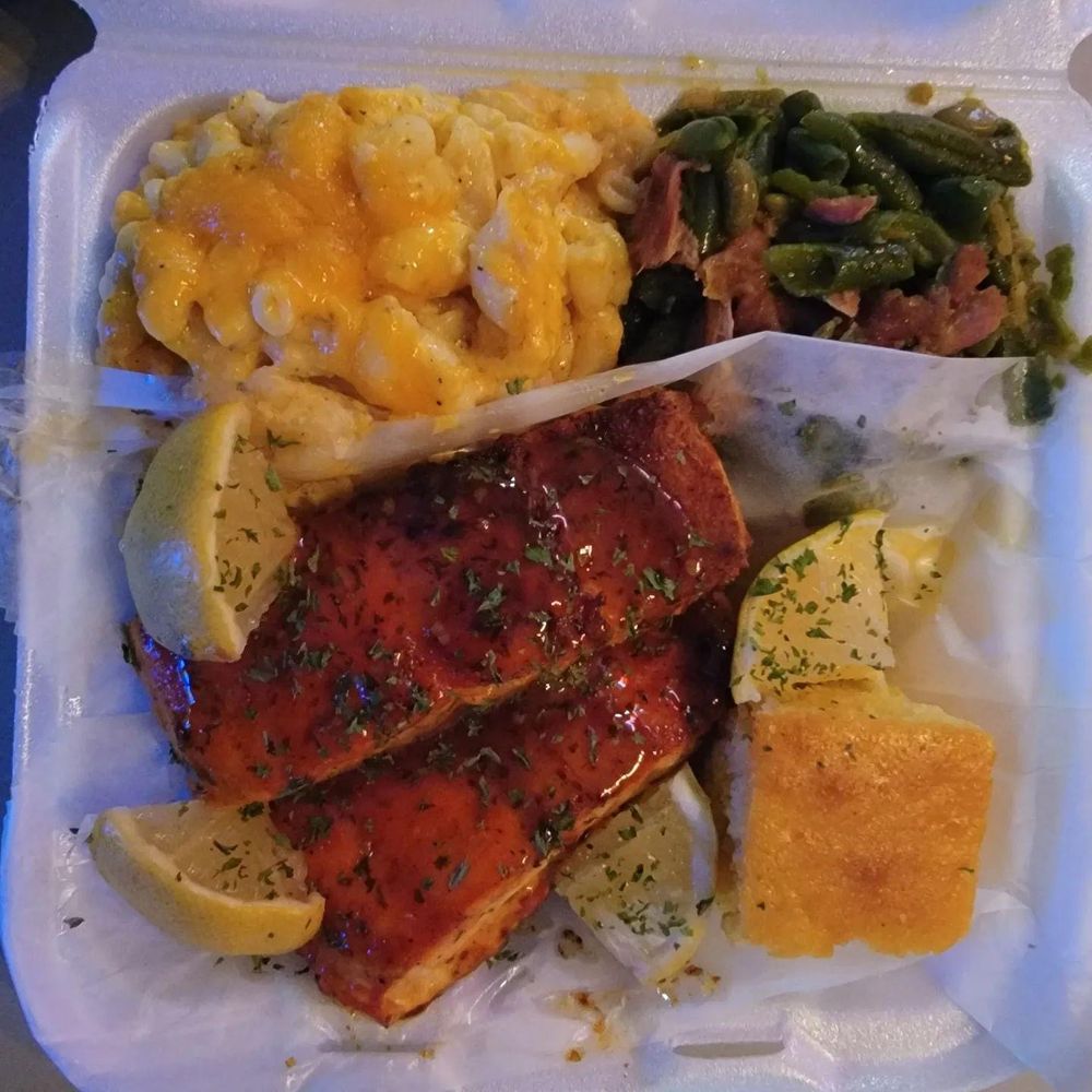Food from Dana’s Soulfood