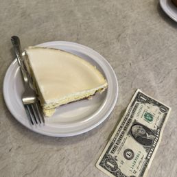 CHEESECAKE PIE PLAIN (SLICE)Cheesecake CHEESECAKE PIE PLAIN (SLICE)Cheesecake