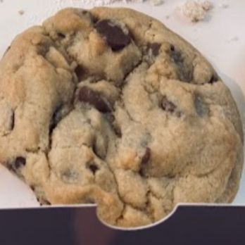 Crumbl - Dewitt - Chocolate chip cookie - Bakeries Near Me - Syracuse, New York
