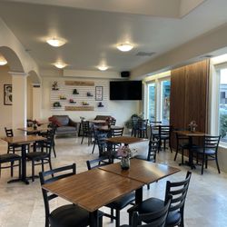 Ahava Java - Inside
