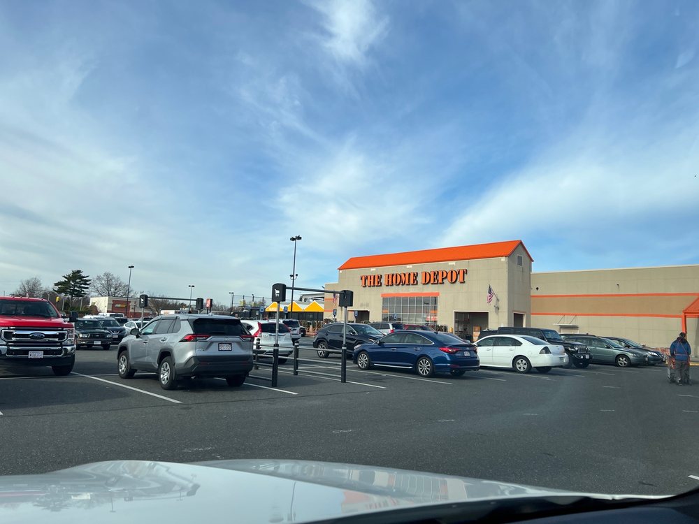 THE HOME DEPOT Updated June 2024 14 Reviews 655 Memorial Dr