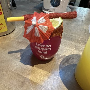 Adis - Dragon fruit lemonade yummmm - Ice Cream & Frozen Yogurt Near Me - Tucson, Arizona