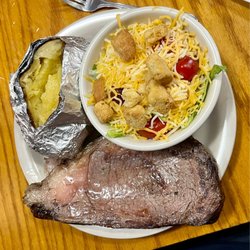 Papa D's Man Cave - Smoked prime rib, baked potato and salad
