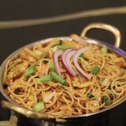 Dosti Tap and Grill - Bring Garlic Egg Noodles