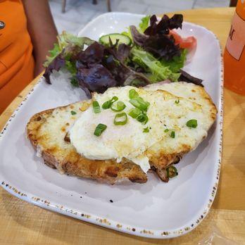 La Farm Bakery - Bakeries Near Me - Cary, North Carolina