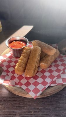 Carbon Bar and Grill by null