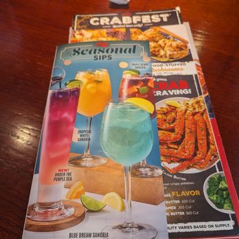 Red Lobster - Seasonal sips menu - Seafood Near Me - Orlando, Florida Red Lobster - Seasonal sips menu - Seafood Near Me - Orlando, Florida
