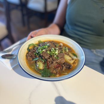 Dragon Express Chinese Kitchen - Braised beef noodle soup - Chinese Near Me - Medford, Oregon Dragon Express Chinese Kitchen - Braised beef noodle soup - Chinese Near Me - Medford, Oregon