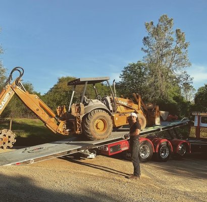 Heavy Equipment Towing - Need heavy equipment towing? Call us!