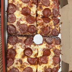 Jet's Pizza