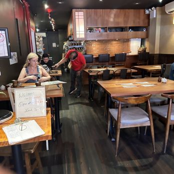 Cocoron  & Goemon Curry - Inside - Japanese Near Me - New York, New York