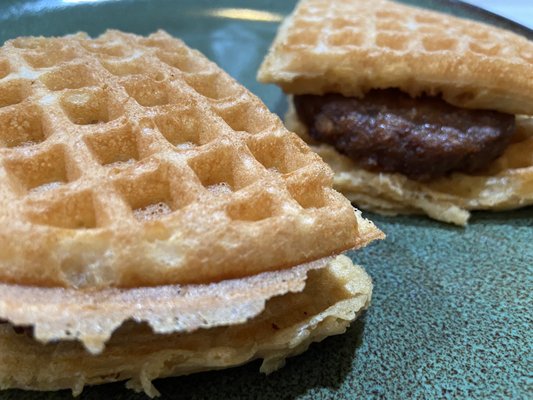 Smaaken Waffle Sandwiches by null