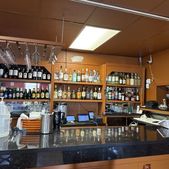 Unique Indian Cuisine - Bar area - Indian Near Me - Denver, Colorado Unique Indian Cuisine - Bar area - Indian Near Me - Denver, Colorado