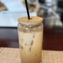 Alba Breakfast & Brunch - Vanilla iced Latte