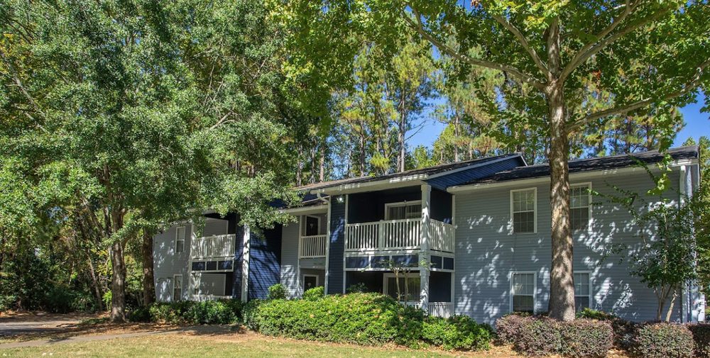 THE RESERVE APARTMENT HOMES Updated August 2024 5650 Hillandale Dr