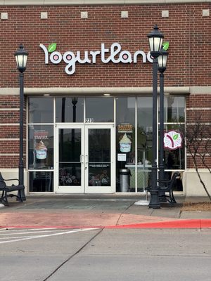 Yogurtland Dallas by null