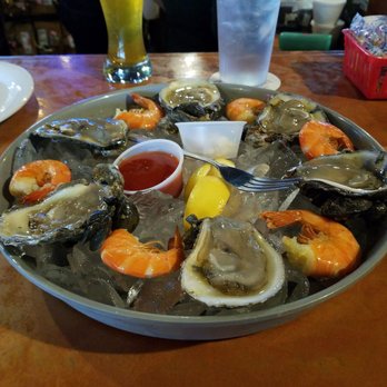 Deckhand Oyster Bar - Beachcomber special!! - Seafood Near Me - Austin, Texas