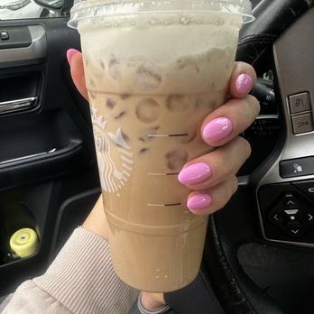 Modern Nails & Spa - Nails by Mimi! - Nail Salons Near Me - Lodi, California