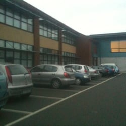 Beneavin De La Salle College