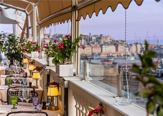 Grand Hotel Savoia by null