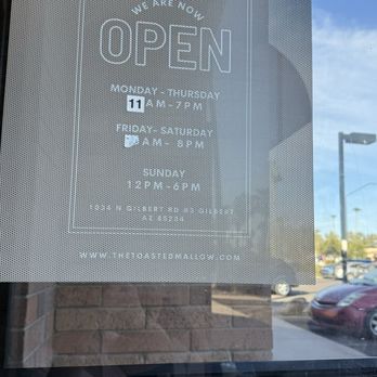 Toasted Mallow - Desserts Near Me - Gilbert, Arizona