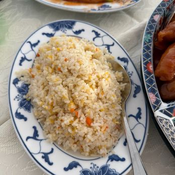 Restaurante Palacio da China - Fried rice that came with the dinner for 2 special - Chinese Near Me - Lagos, 08 Restaurante Palacio da China - Fried rice that came with the dinner for 2 special - Chinese Near Me - Lagos, 08