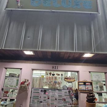 Dairy Deluxe - Ice Cream & Frozen Yogurt Near Me - Highland Park, New Jersey Dairy Deluxe - Ice Cream & Frozen Yogurt Near Me - Highland Park, New Jersey
