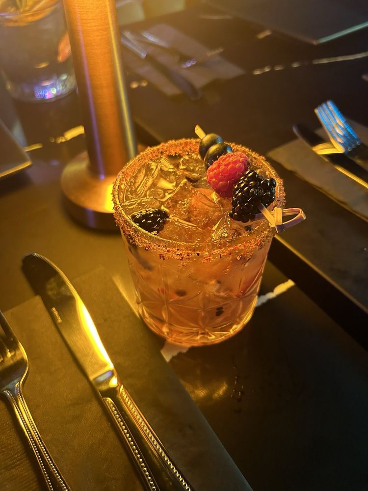 CHISME BAR AND GRILL Updated July 2025 1512 E Expy 83, Mission