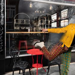 Buns Burgers - 'True nobility is being Superior to your former self'      --E.Hemingway