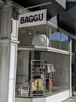 BAGGU San Francisco by null