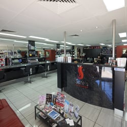 Suzie's Cut & Colour - Suzie's Cut & Colour