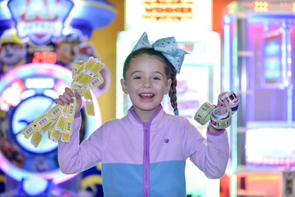 SKAGIT SKATE 37 Photos & 10 Reviews Skating Rinks 390 Cedar St