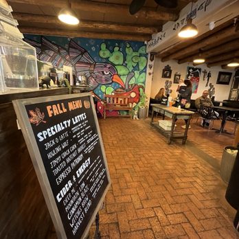 Blackbird Coffee House - Interior - Coffee & Tea Near Me - Albuquerque, New Mexico