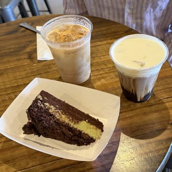 Big Mug Coffee Roaster - Mont Blanc, Iced ???, and Dubai cheesecake - Coffee Roasteries Near Me - Santa Clara, California