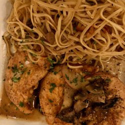 Enigma Bistro - Chicken marsala with pasta