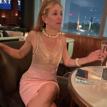 Ascent Lounge - Lori Flanders - Cocktail Bars Near Me - New York, New York