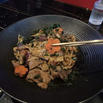 MaKiin - Drunken Noodles - Thai Near Me - Houston, Texas