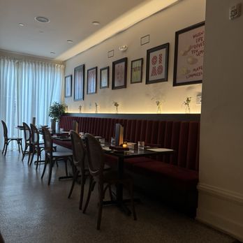 Vita - Dining room - Italian Near Me - Philadelphia, Pennsylvania Vita - Dining room - Italian Near Me - Philadelphia, Pennsylvania