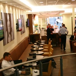 Food Court